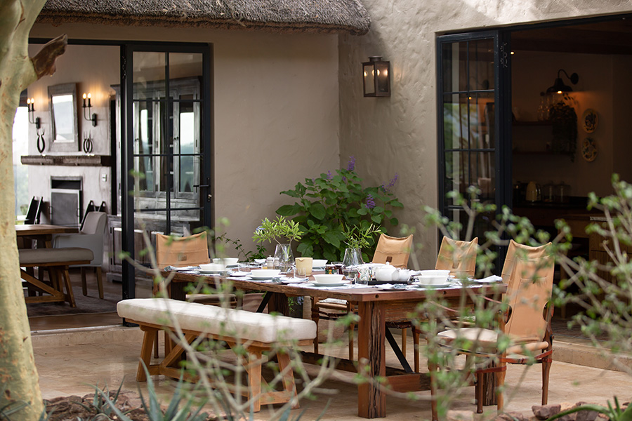 Gladstones Courtyard
