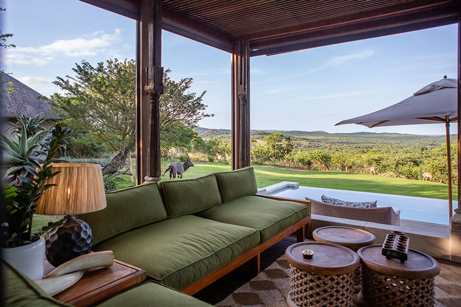 Gladstones outdoor lounge